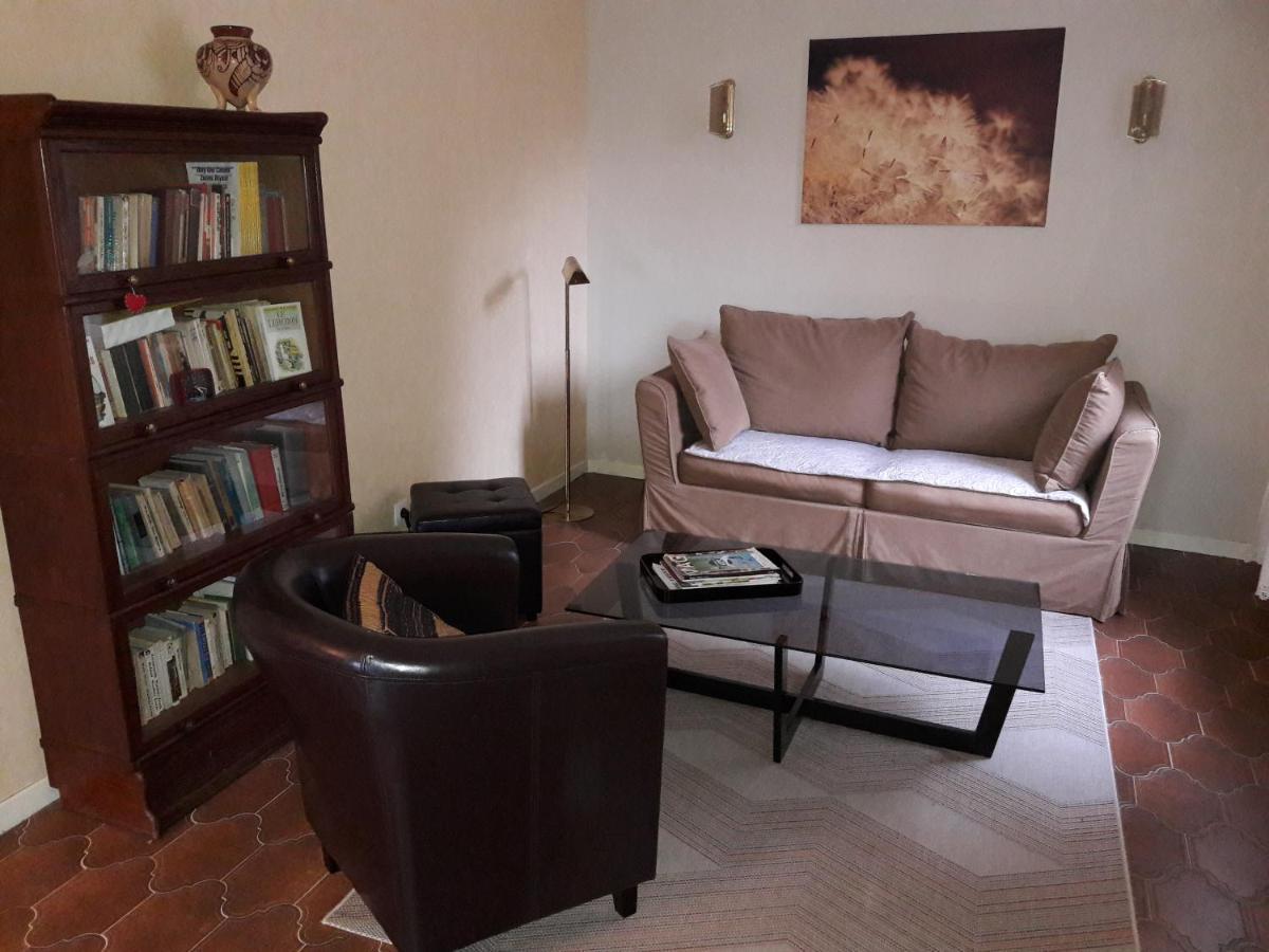 Villa La Lurette, Appartement Et Studio Saint-Étienne-les-Orgues Dış mekan fotoğraf